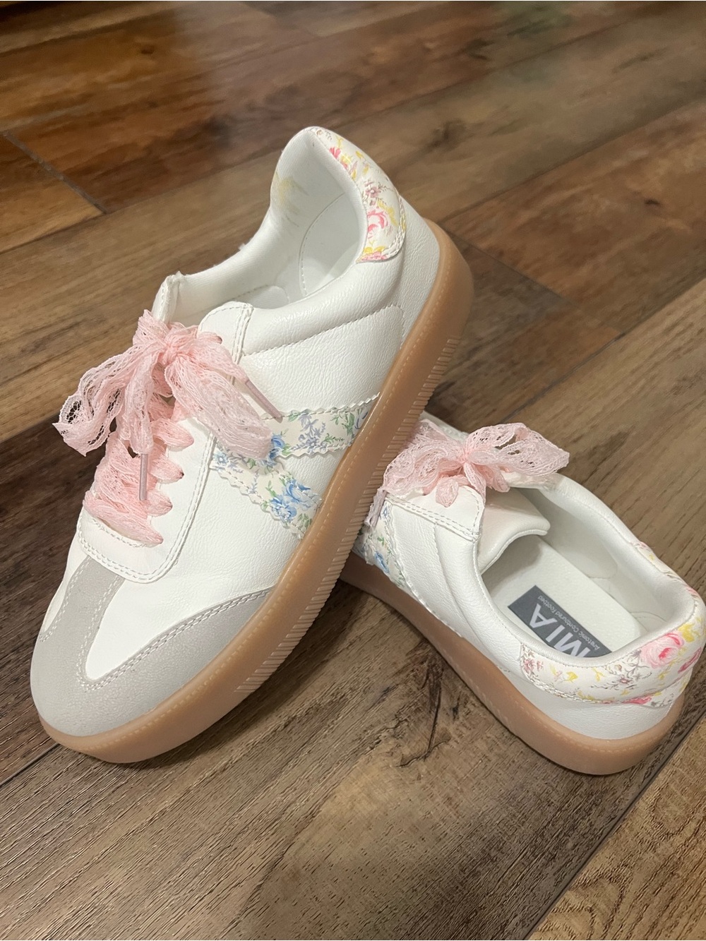 MIA Women’s White Sneakers with Pink Floral Accents